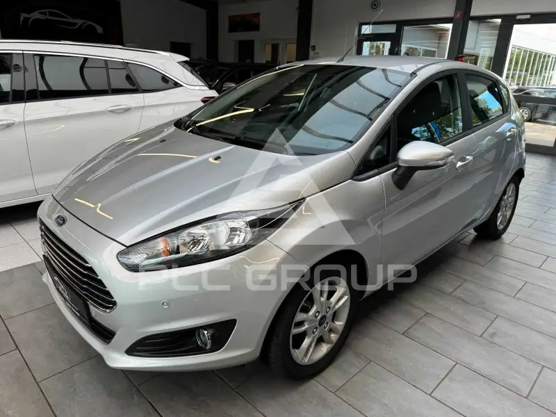 2015 Ford FIESTA
