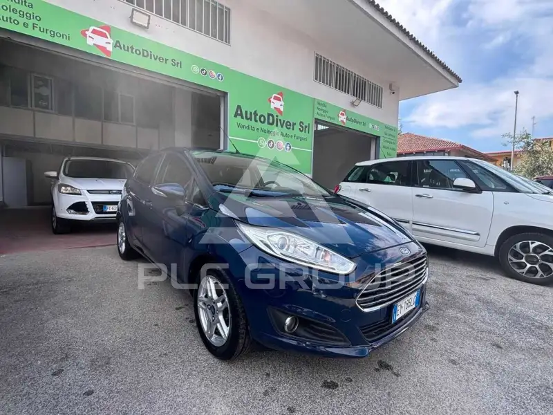 2015 Ford FIESTA
