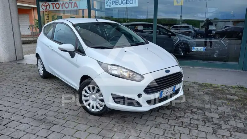 2015 Ford FIESTA