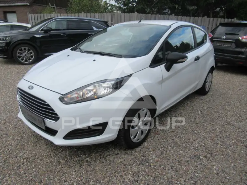 2015 Ford FIESTA