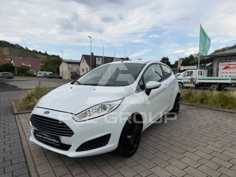 2015 Ford FIESTA