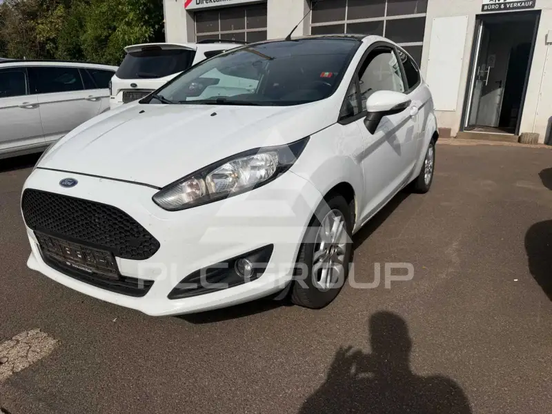 2015 Ford FIESTA