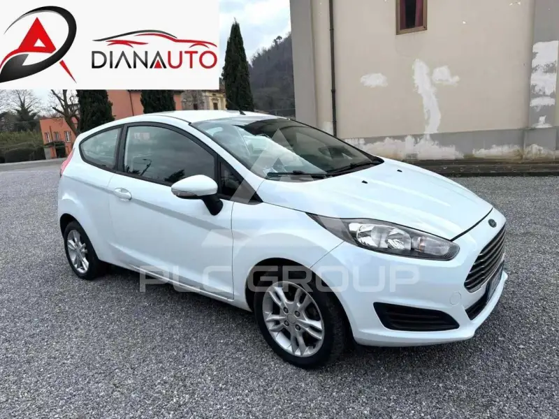 2015 Ford FIESTA