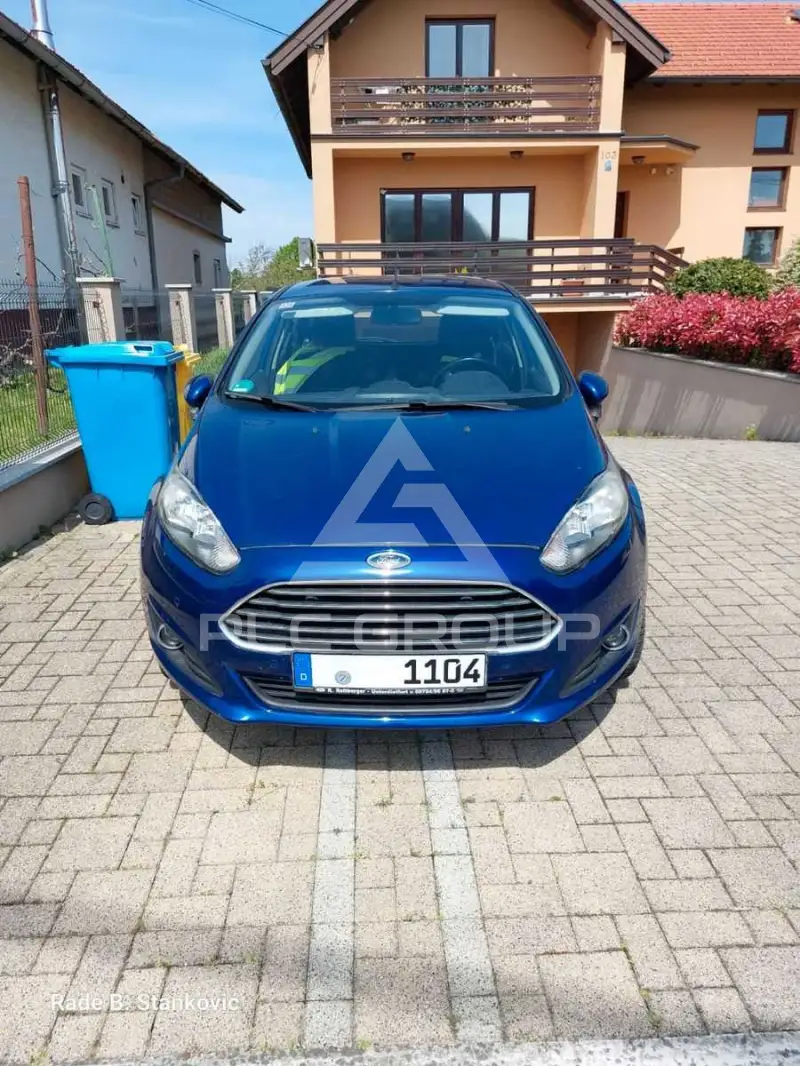 2015 Ford FIESTA