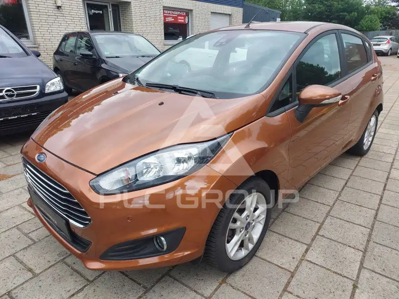 2015 Ford FIESTA