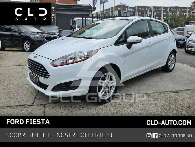 2015 Ford FIESTA