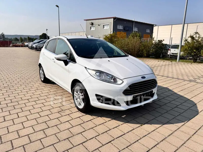 2015 Ford FIESTA