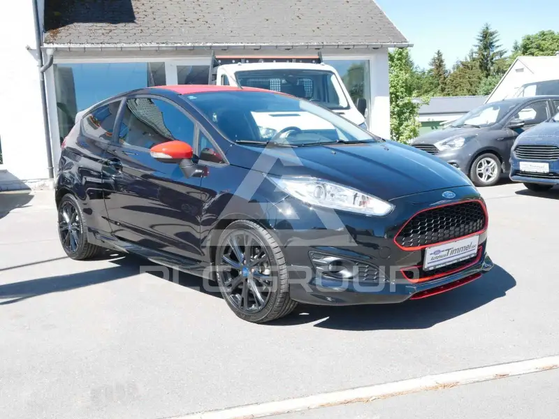 2015 Ford FIESTA