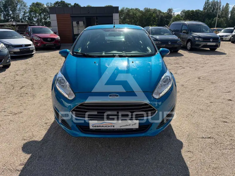 2015 Ford FIESTA