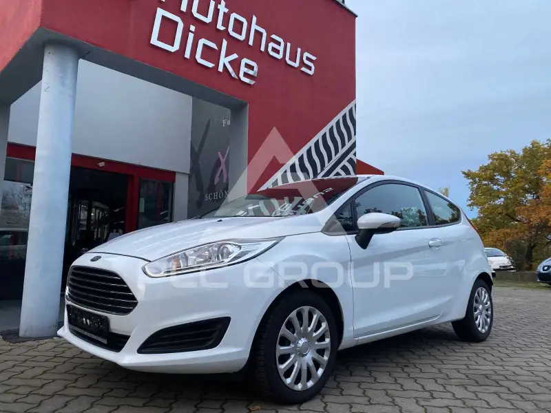 2015 Ford FIESTA