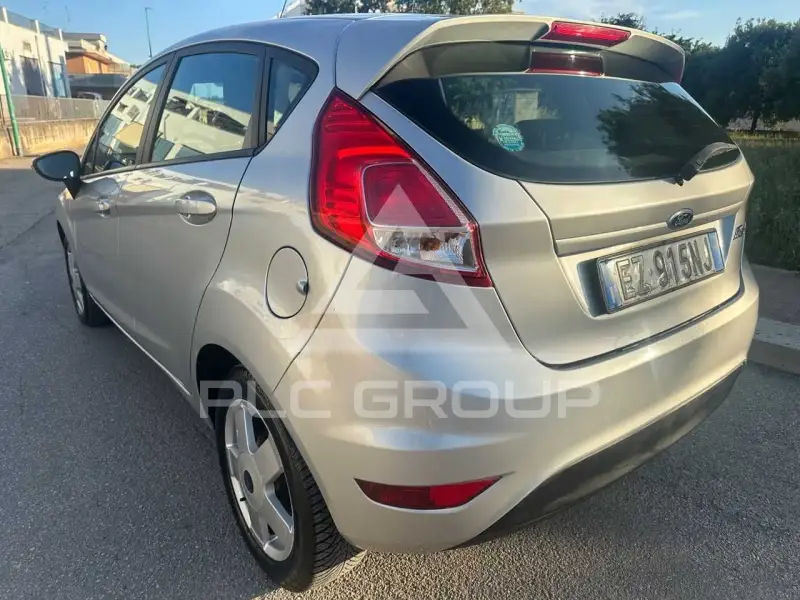 2015 Ford FIESTA