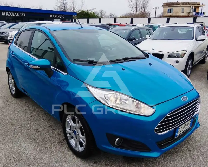 2015 Ford FIESTA