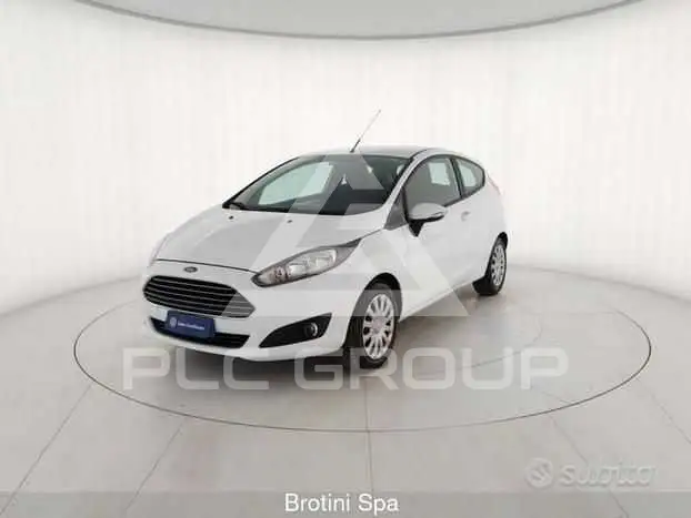 2015 Ford FIESTA