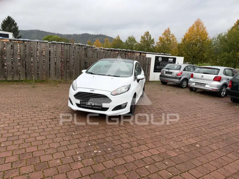 2015 Ford FIESTA