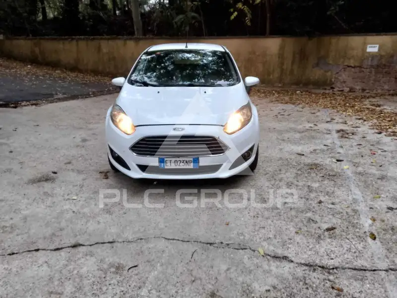2015 Ford FIESTA