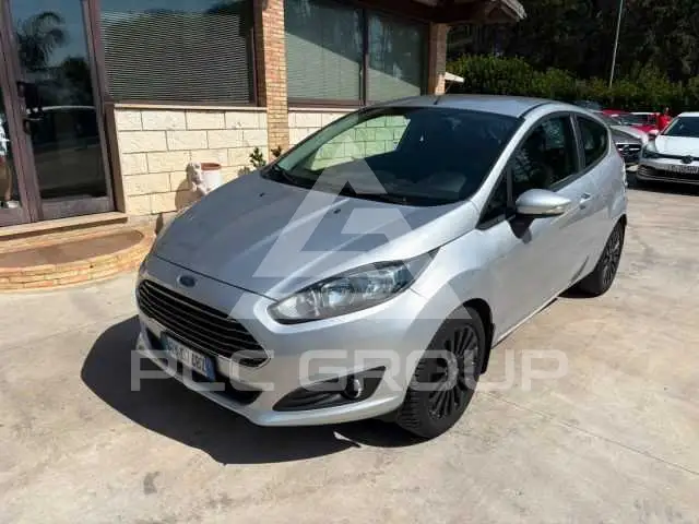 2015 Ford FIESTA