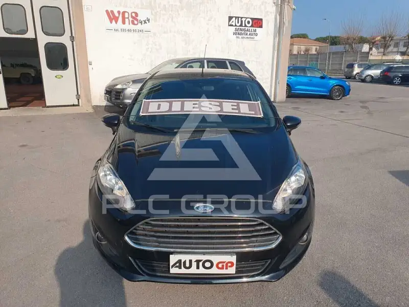 2015 Ford FIESTA
