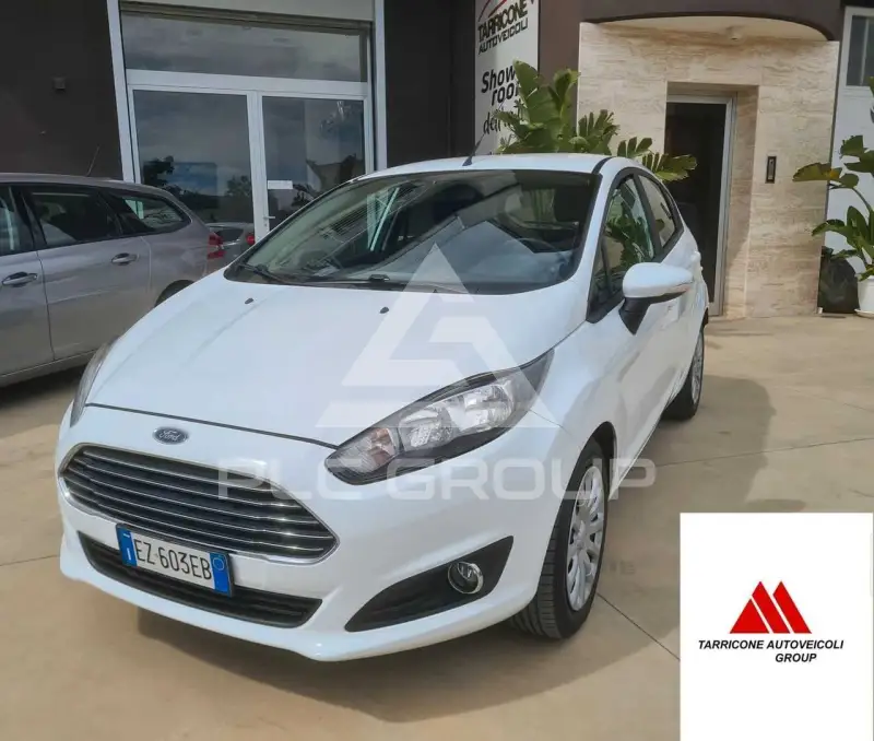 2015 Ford FIESTA