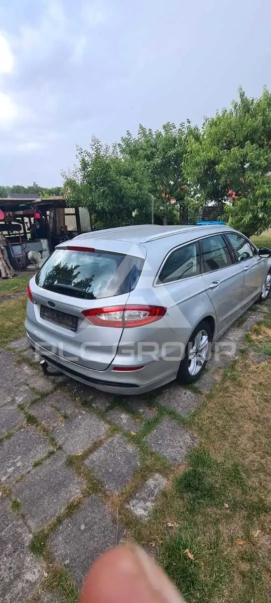 2015 Ford Mondeo