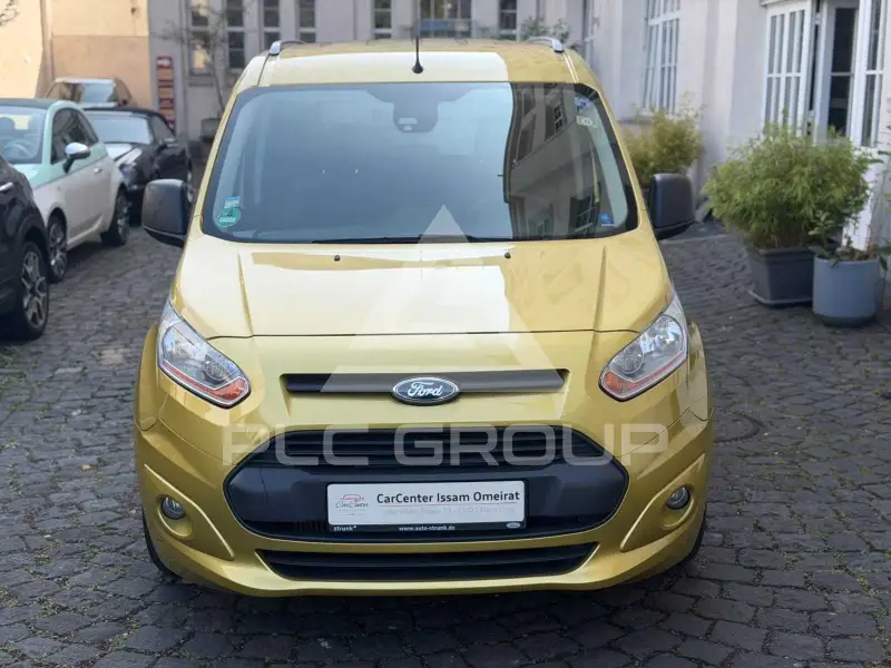 2015 Ford Tourneo