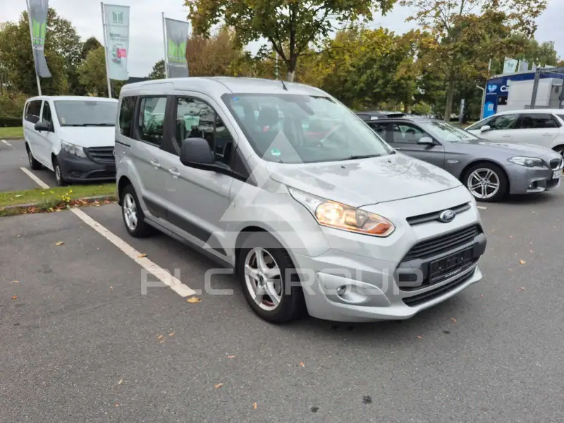 2015 Ford Tourneo