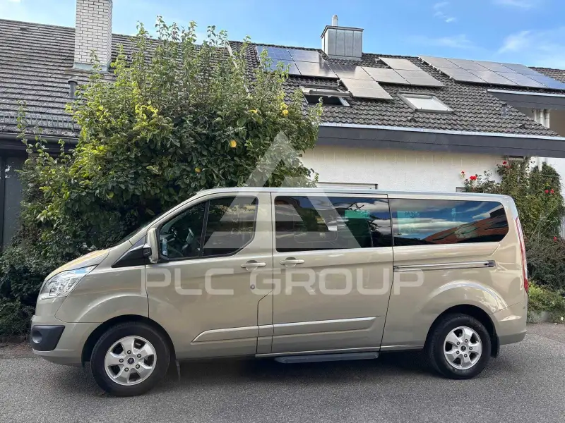 2015 Ford Tourneo