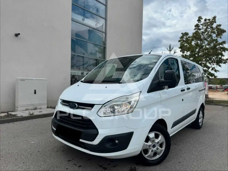 2015 Ford Tourneo