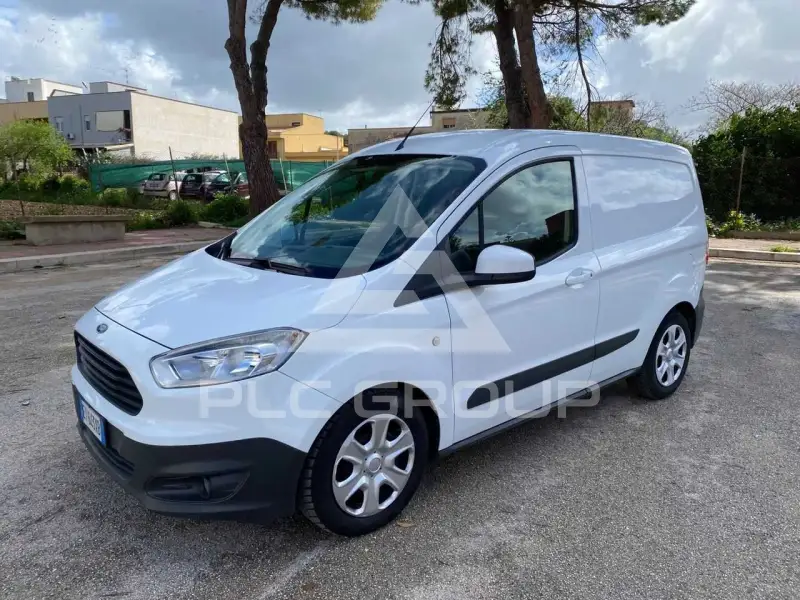 2015 Ford Tourneo