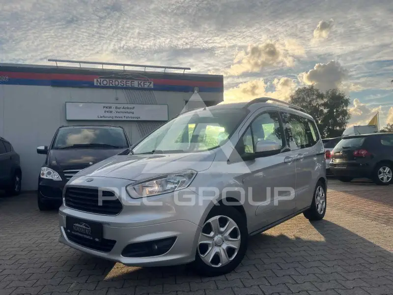 2015 Ford Tourneo