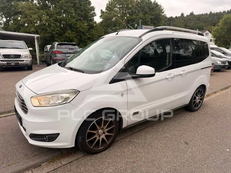 2015 Ford Tourneo