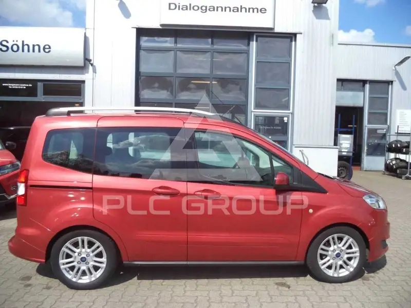 2015 Ford Tourneo