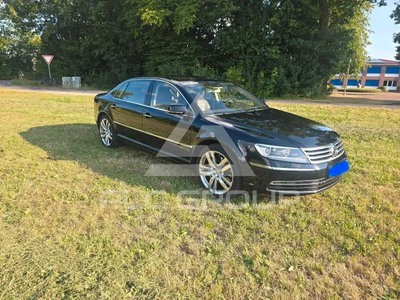 2015 Volkswagen PHAETON