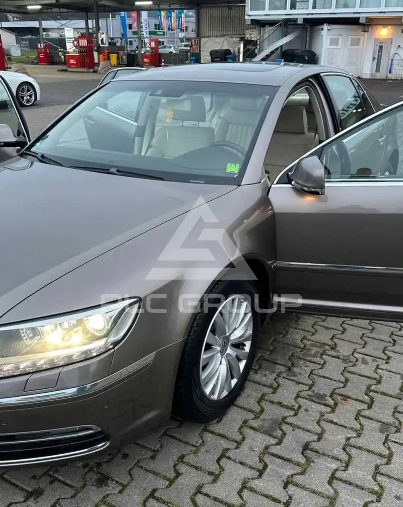 2015 Volkswagen PHAETON