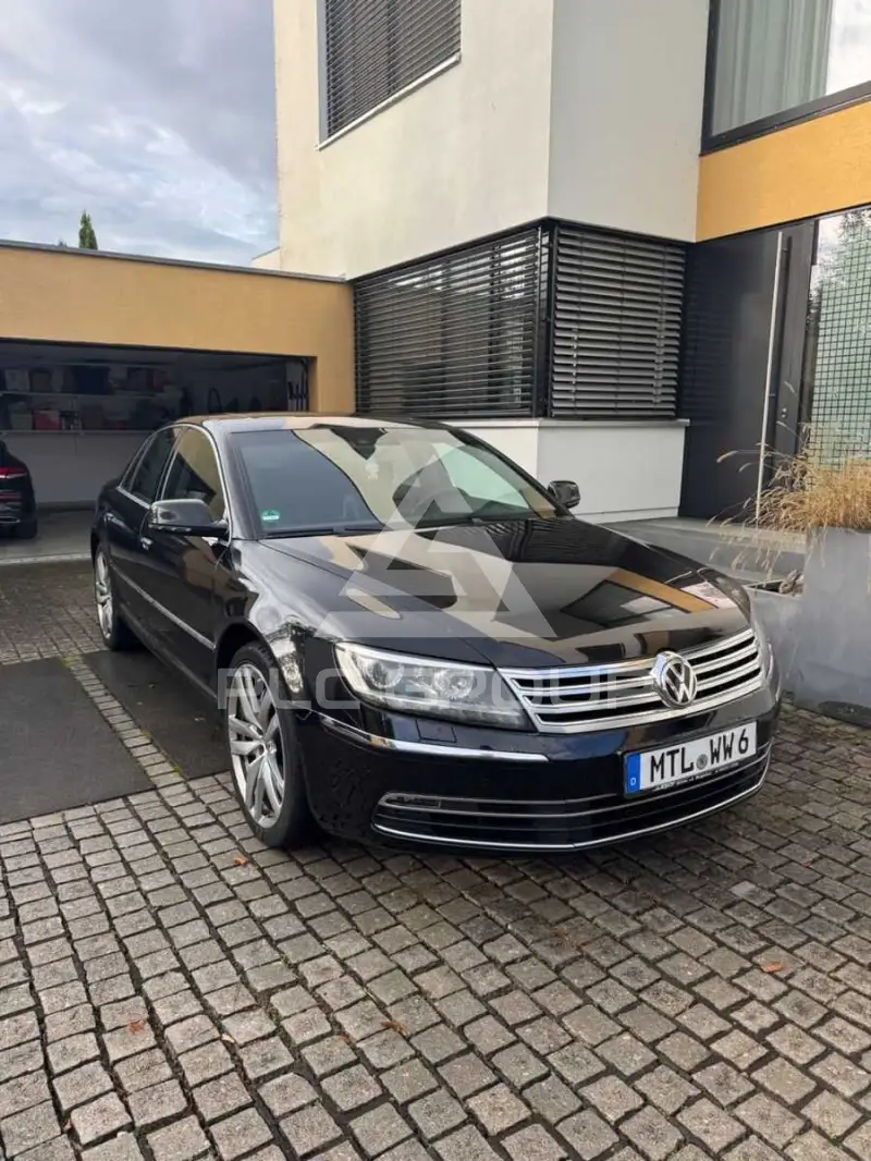2015 Volkswagen PHAETON