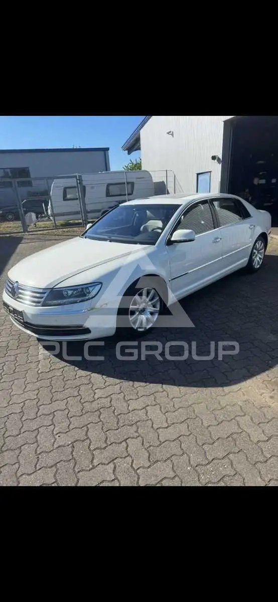 2015 Volkswagen PHAETON