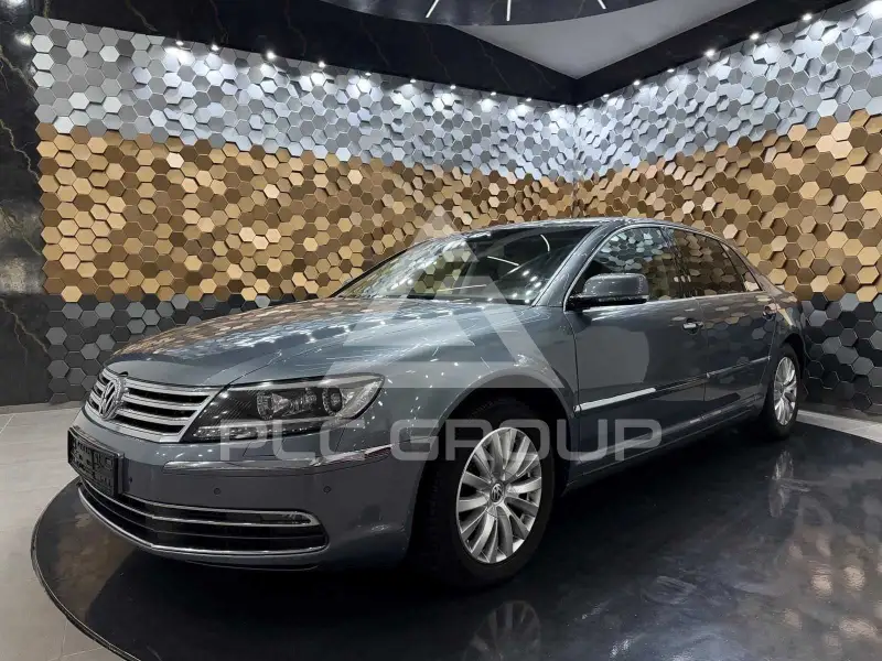 2015 Volkswagen PHAETON