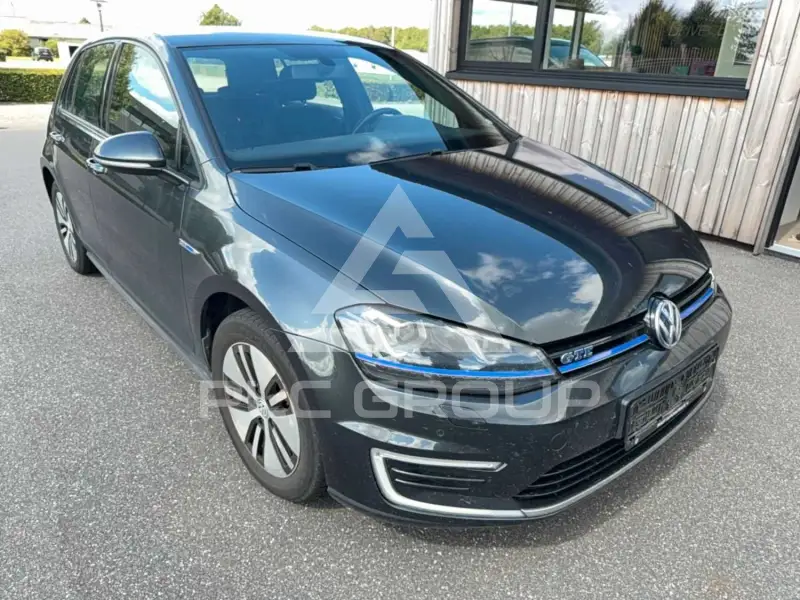 2015 Volkswagen GOLF