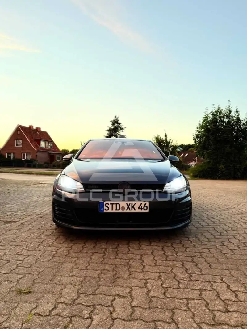 2015 Volkswagen GOLF