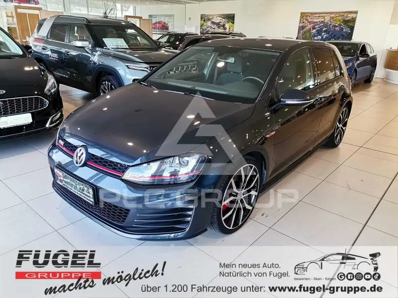2015 Volkswagen GOLF