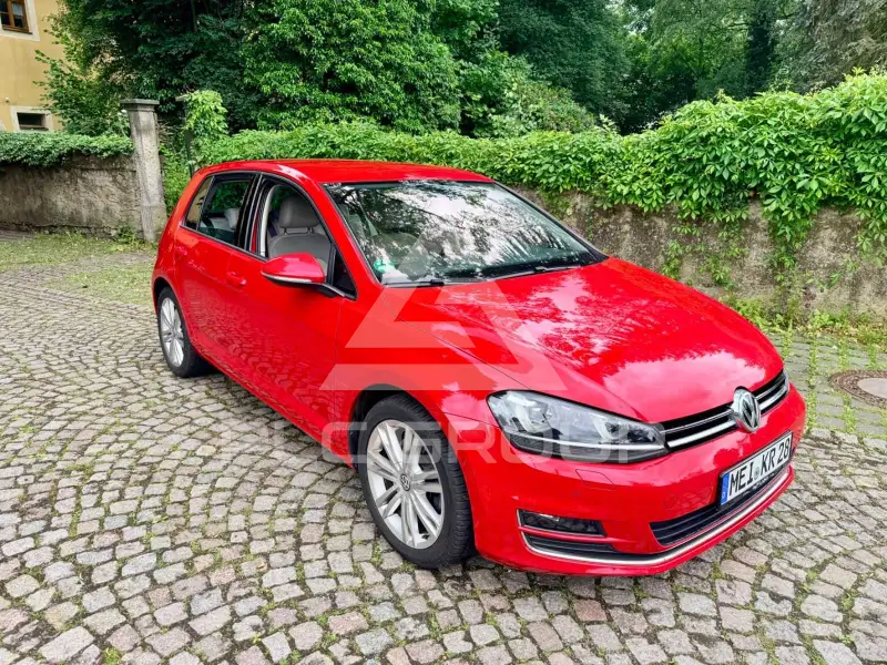 2015 Volkswagen GOLF