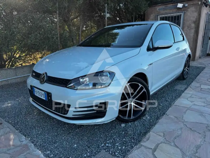2015 Volkswagen GOLF