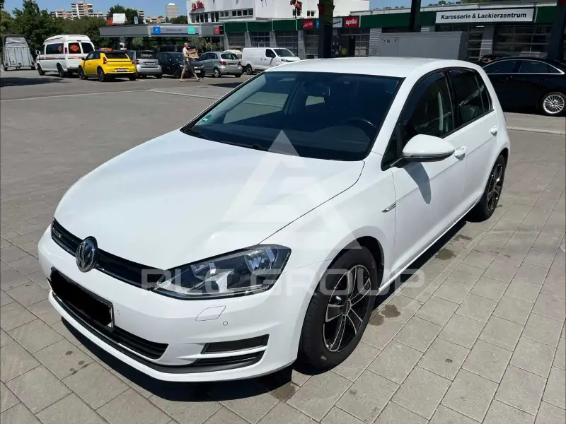 2015 Volkswagen GOLF
