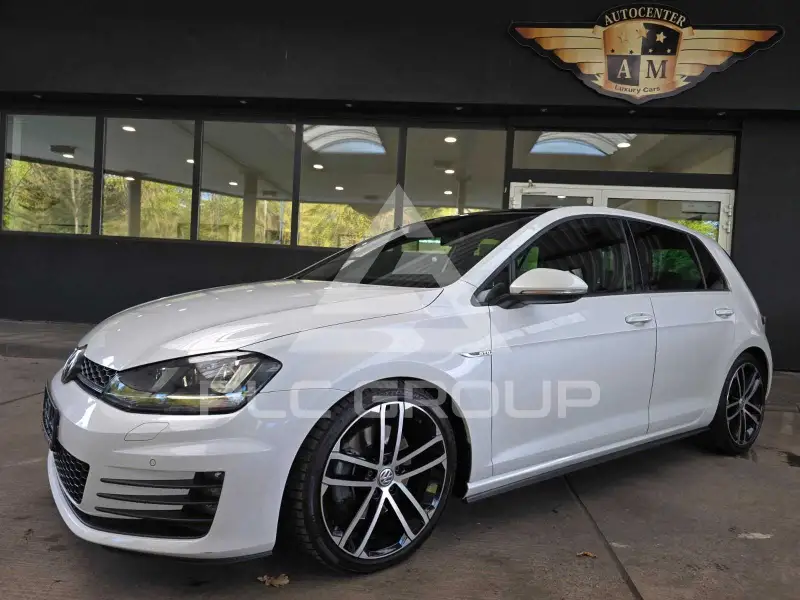 2015 Volkswagen GOLF
