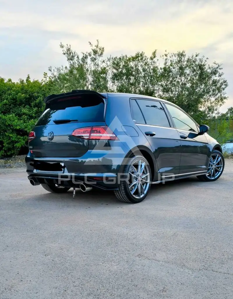 2015 Volkswagen GOLF