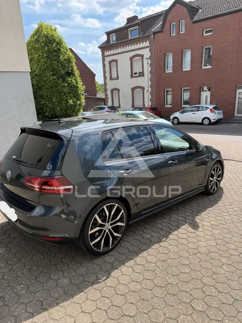 2015 Volkswagen GOLF