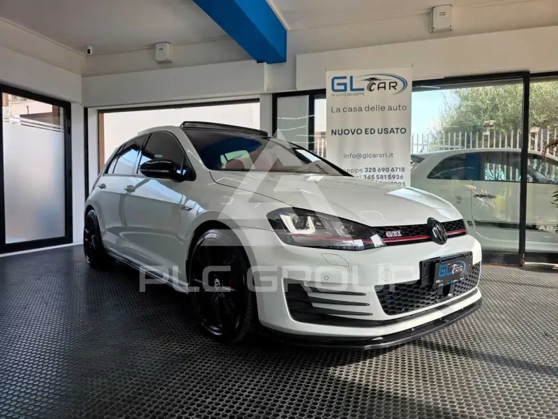 2015 Volkswagen GOLF