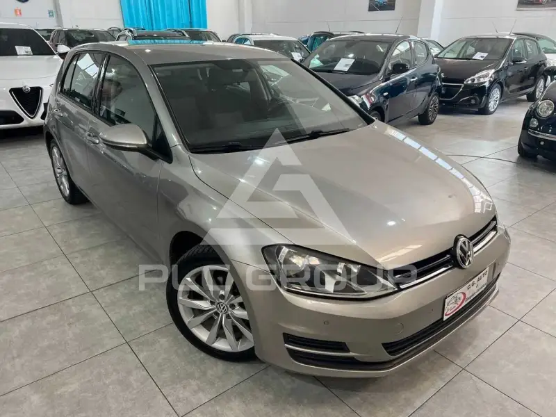 2015 Volkswagen GOLF