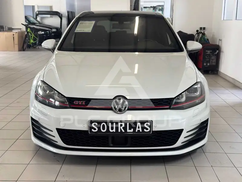 2015 Volkswagen GOLF