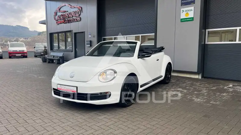 2015 Volkswagen BEETLE