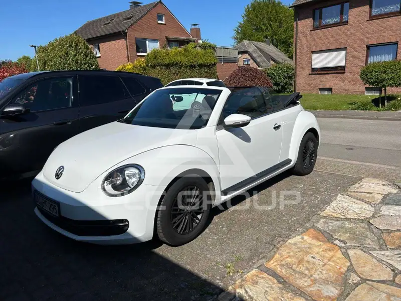 2015 Volkswagen BEETLE
